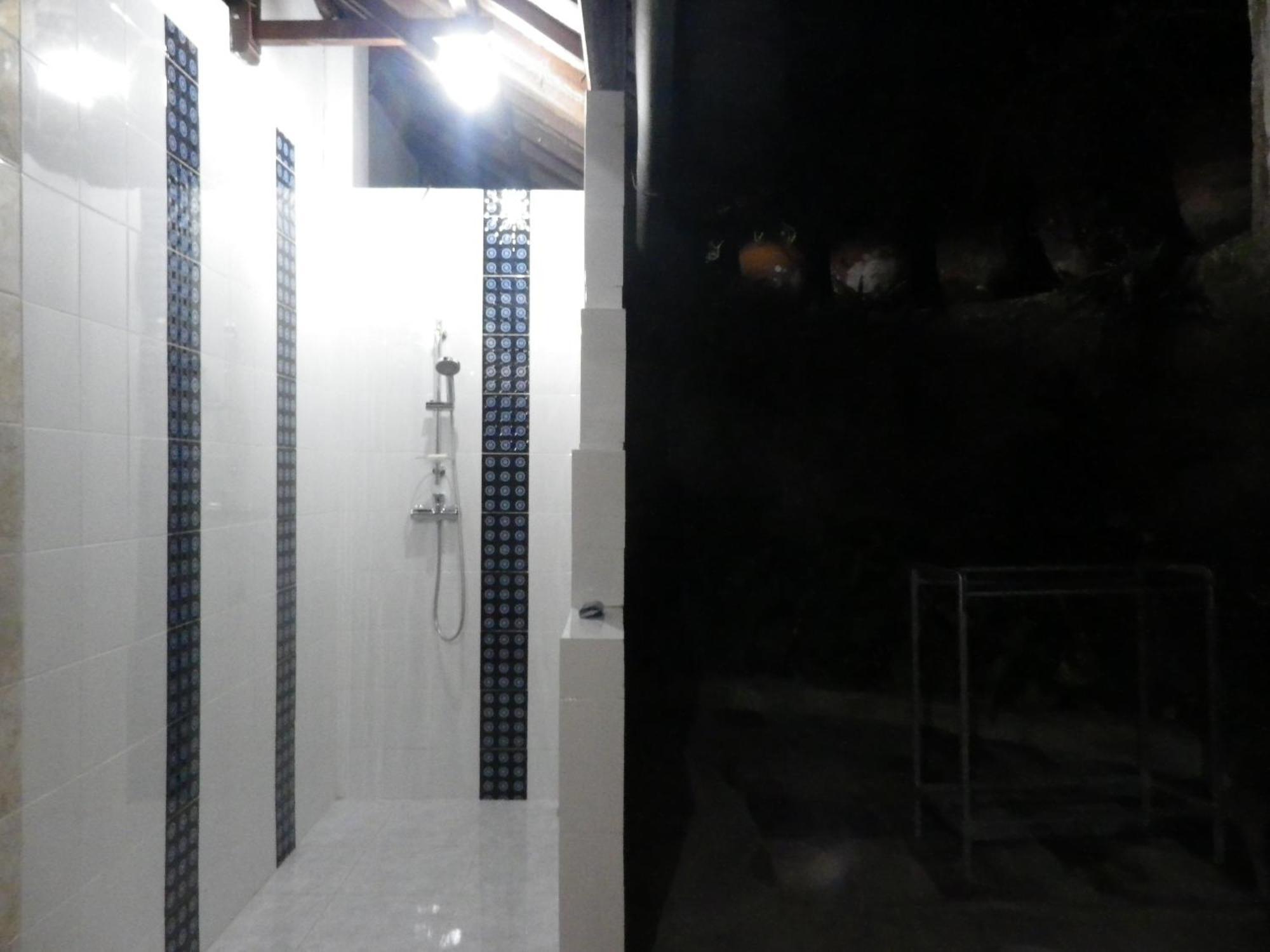 Bali Breeze Bungalows Ubud  Ruang foto