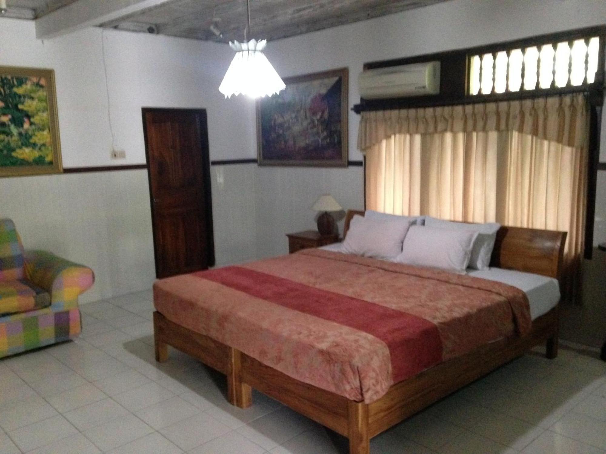 Bali Breeze Bungalows Ubud  Ruang foto
