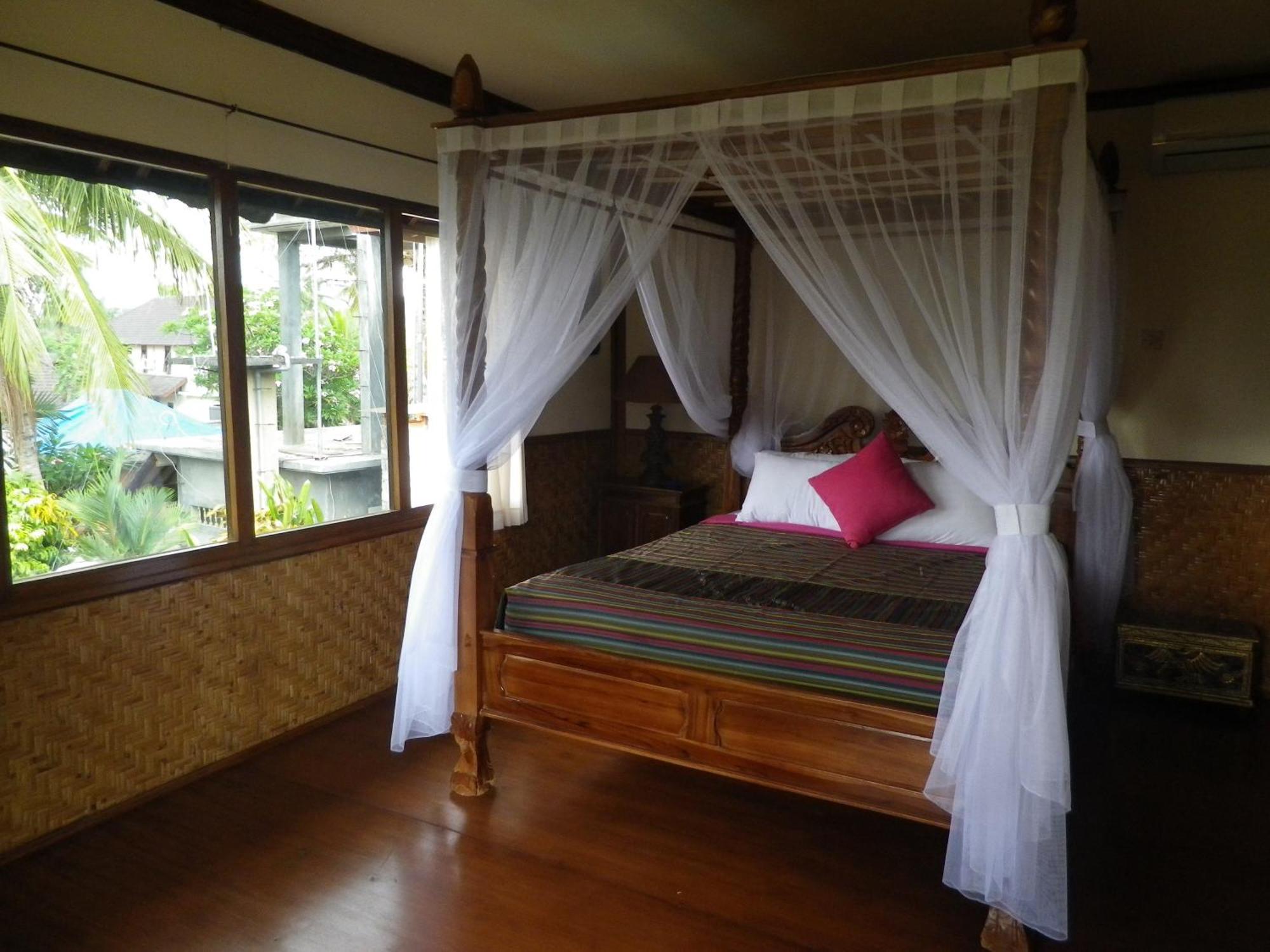 Bali Breeze Bungalows Ubud  Ruang foto