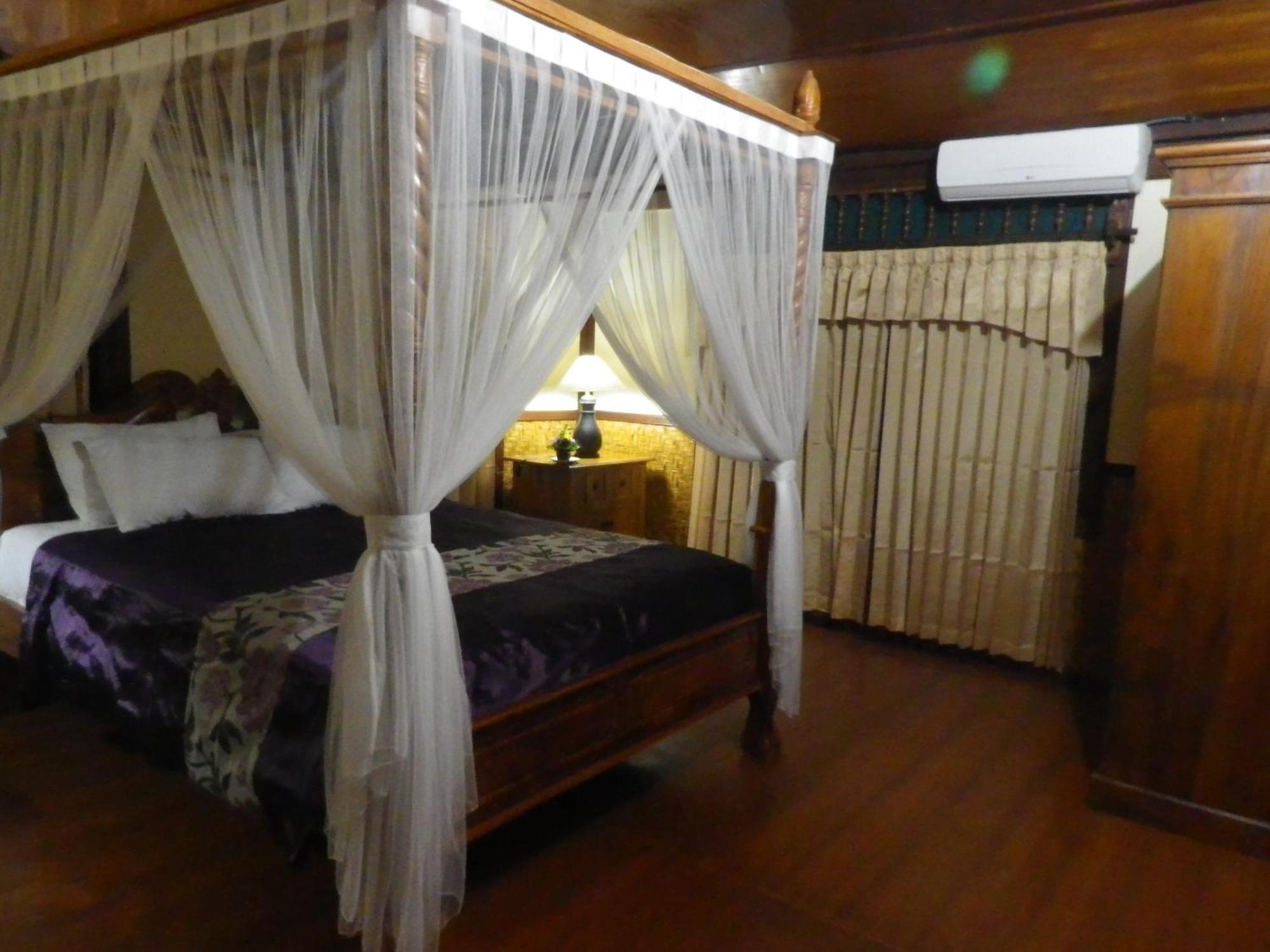 Bali Breeze Bungalows Ubud  Ruang foto